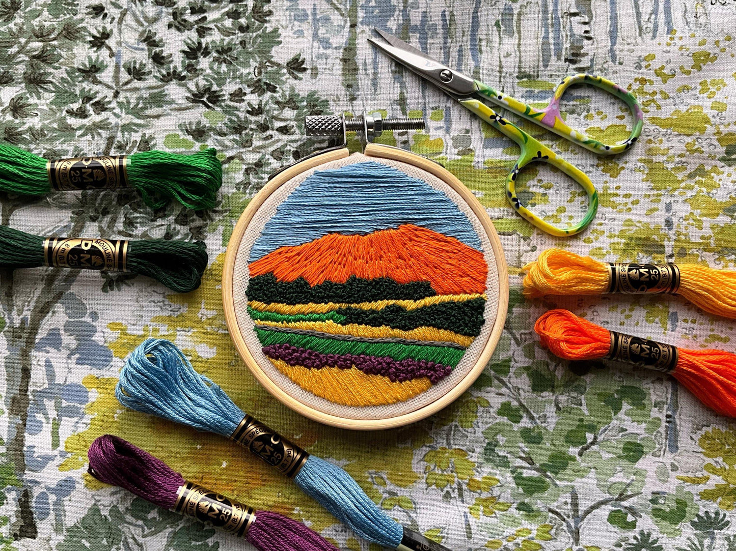 Orange Munro - HAND EMBROIDERY PATTERN digital pdf