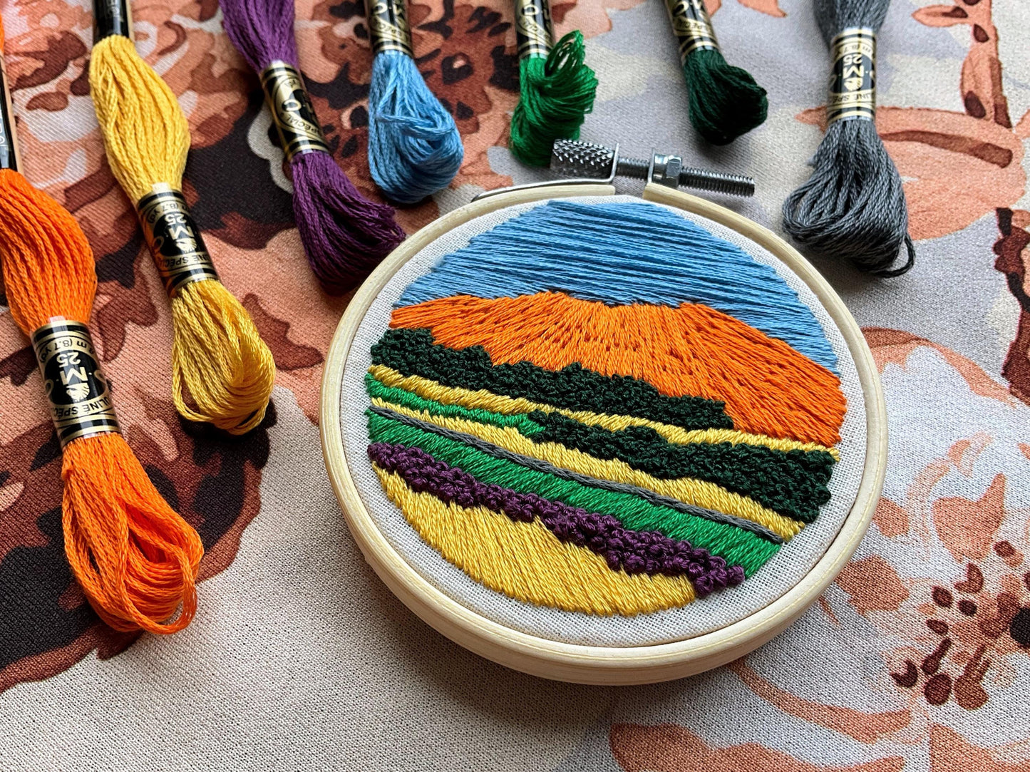 Orange Munro - HAND EMBROIDERY PATTERN digital pdf