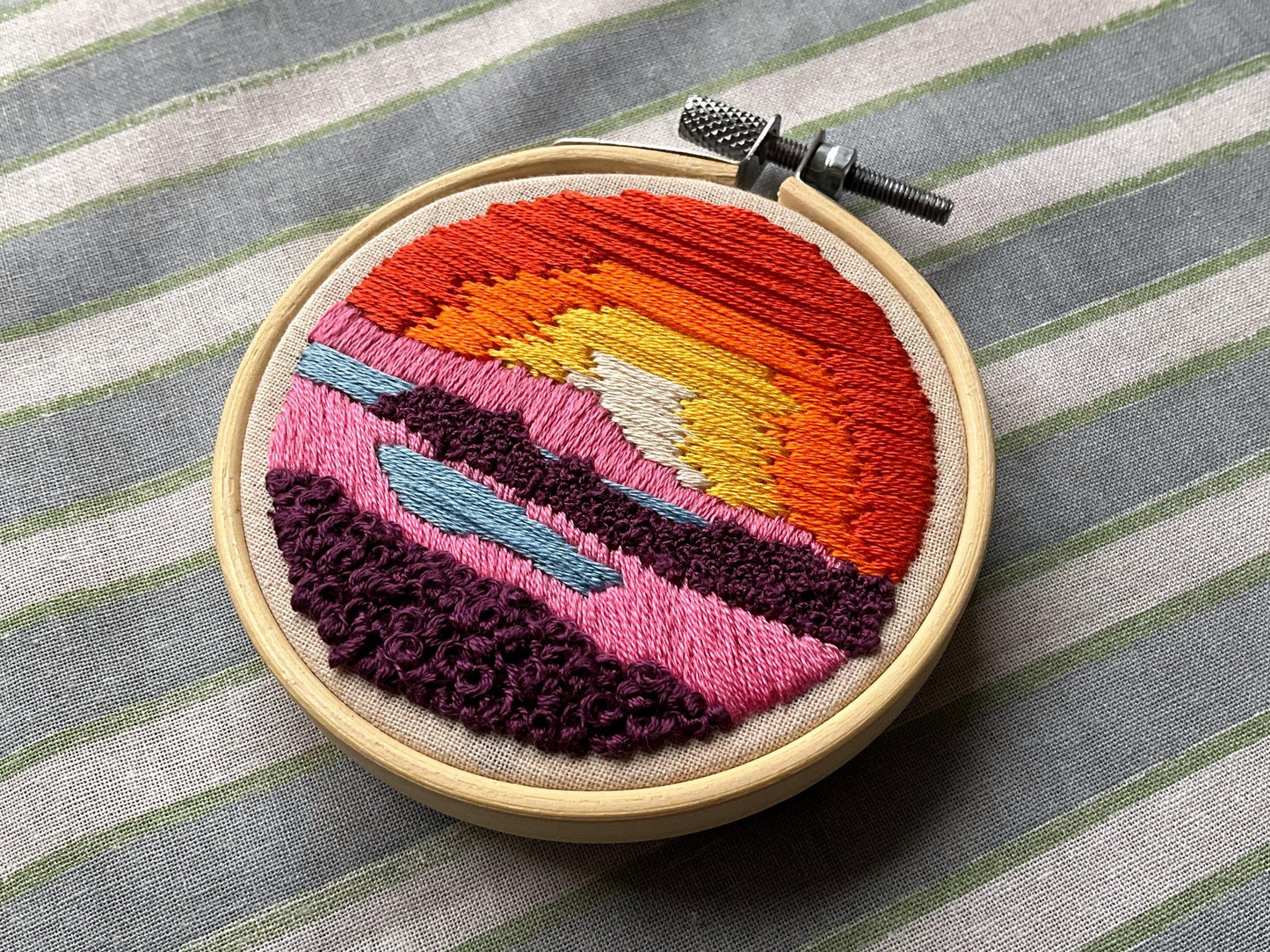 Sunrise on Heather - HAND EMBROIDERY PATTERN digital pdf