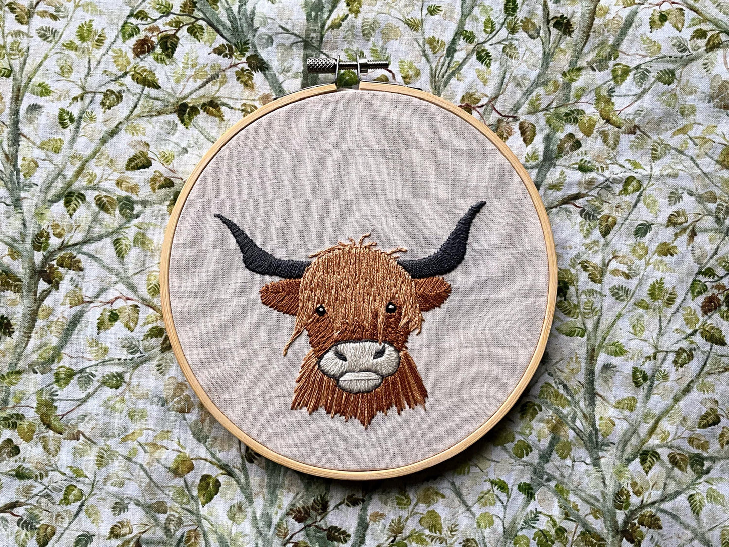 Hamish the Highland Cow - HAND EMBROIDERY PATTERN digital pdf